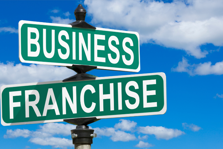 ouvrir-une-franchise-tout-en-gardant-son-emploi